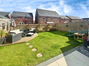 Photo 6- click for photo gallery